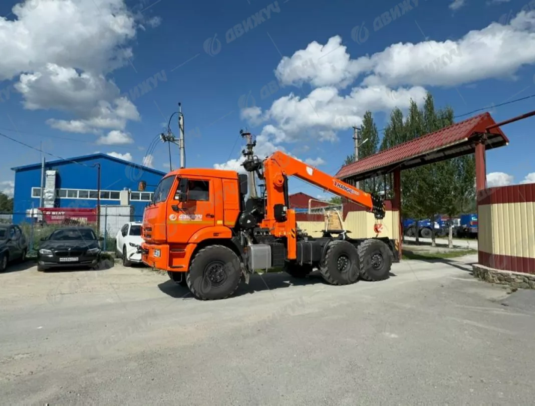 Седельный тягач Камаз 53504 с КМУ HANGIL (Хангил) HGC 986