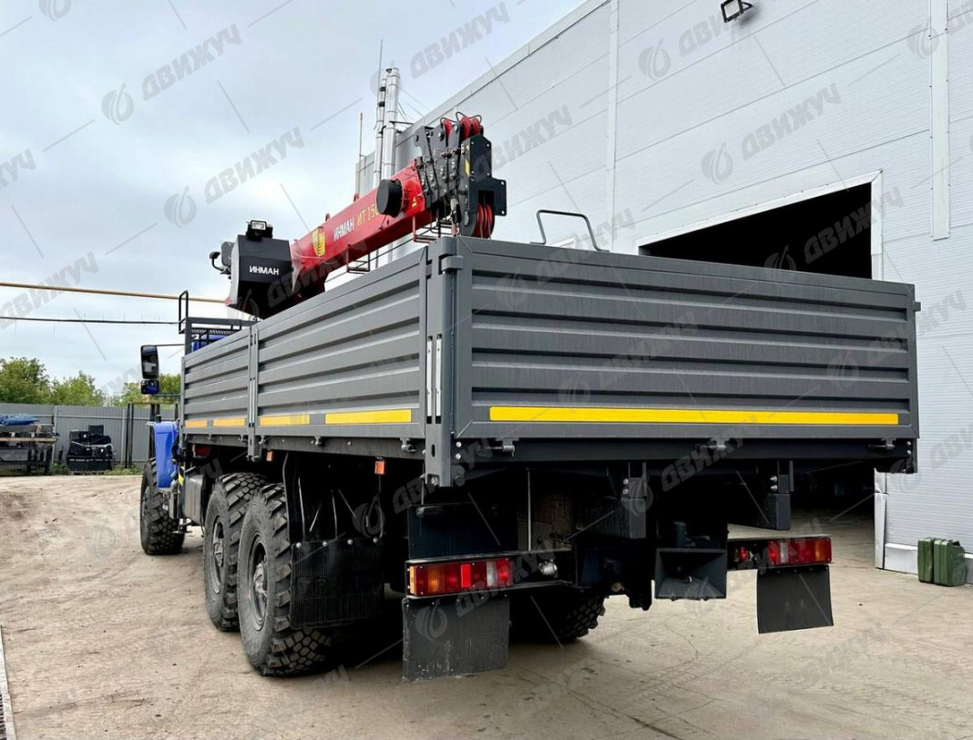Бортовой Урал 4320 (капотный) с КМУ  ИТ-150 (тросовый)