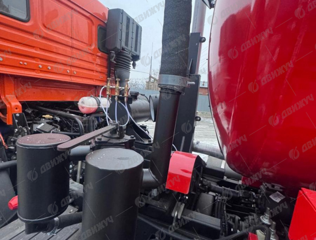 АКН-10 ОД на шасси КАМАЗ 43118-50 (насос КО-505, КПП ZF9)
