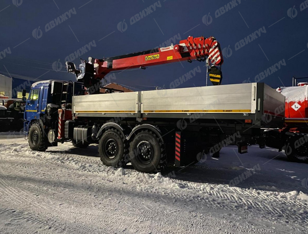 Бортовой камаз 43118-3090-76 (RR) с КМУ KineТесh FSC 200С