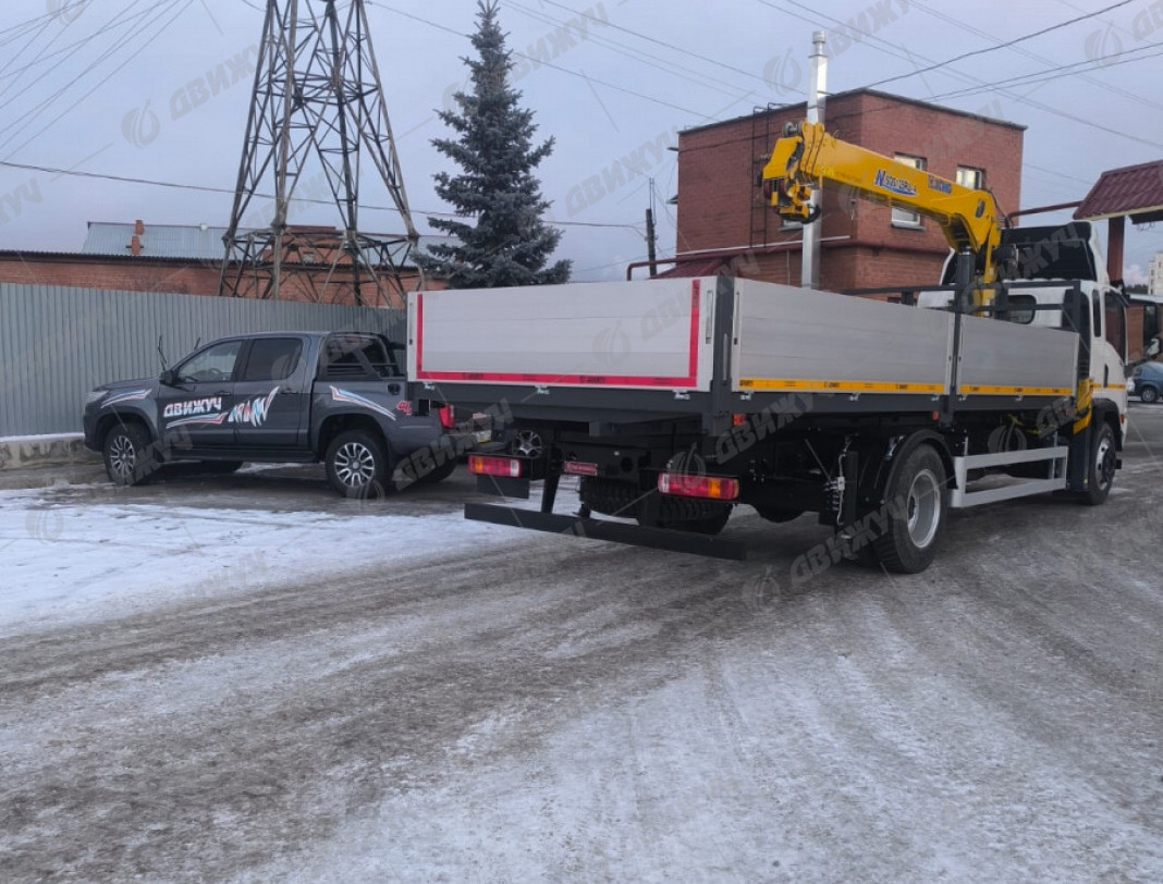 Бортовой автомобиль DAYUN X120 c КМУ XCMG SQS125