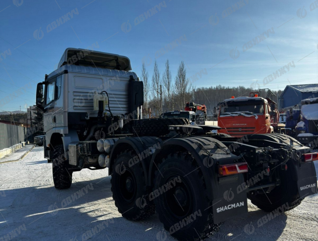 Тягач Shacman X3000 6х6 (SX42586V385)