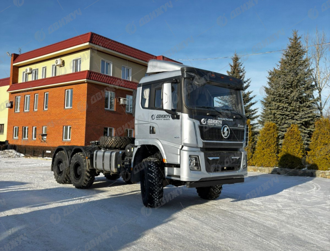 Тягач Shacman X3000 6х6 (SX42586V385)