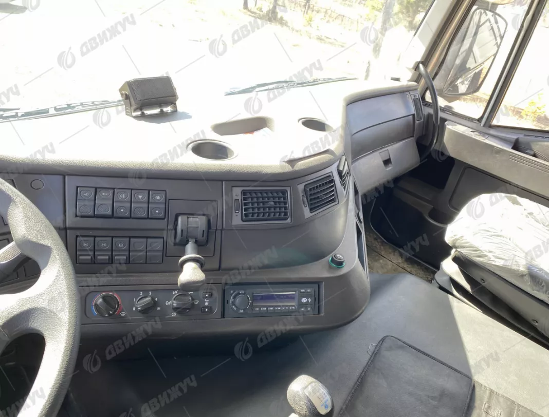 Самосвал-зерновоз HONGYAN CQ3266HV35D