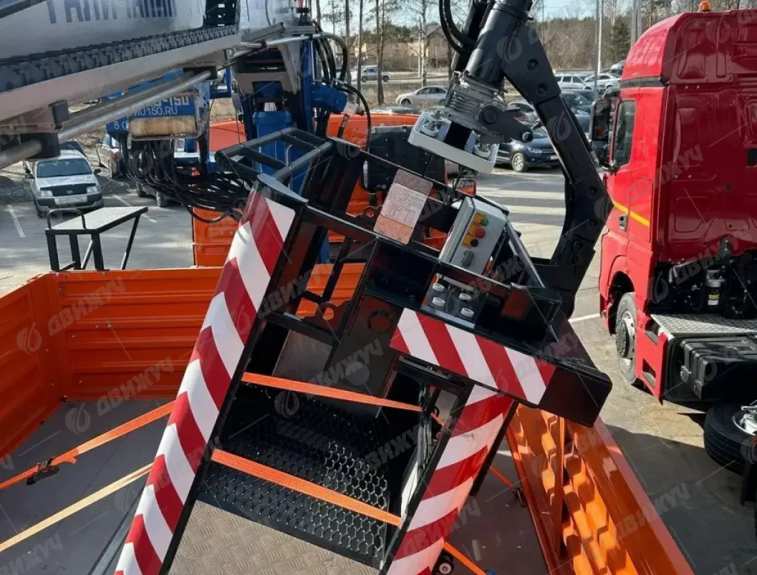 Бортовой КАМАЗ 43118-50 c КМУ Галичанин 150 и люлькой
