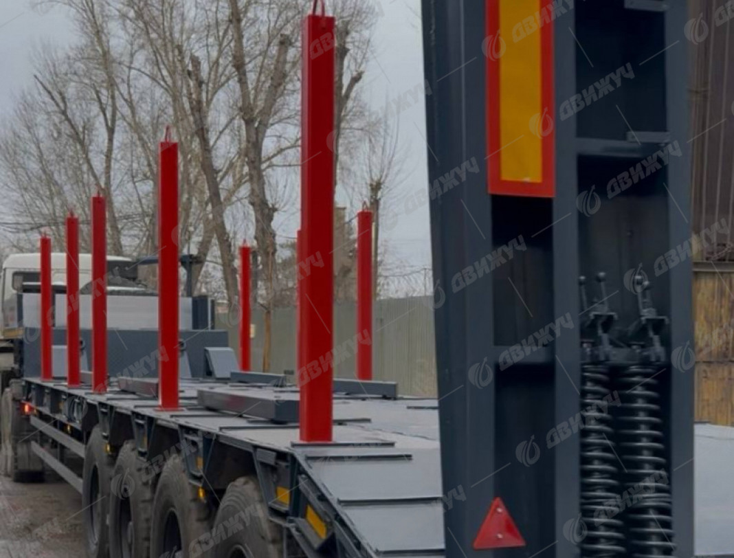 Полуприцеп-тяжеловоз ЧМЗАП 99903-0000041-КУ4 высокорамный