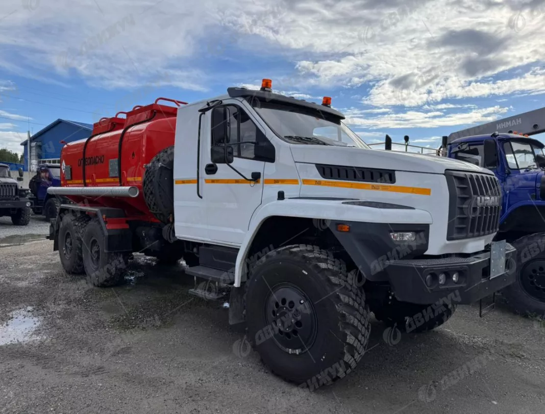 АТЗ-12/2 Урал NEXT 4320-72Е5 со спальником
