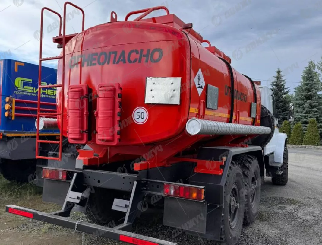 АТЗ-12/2 Урал NEXT 4320-72Е5 со спальником