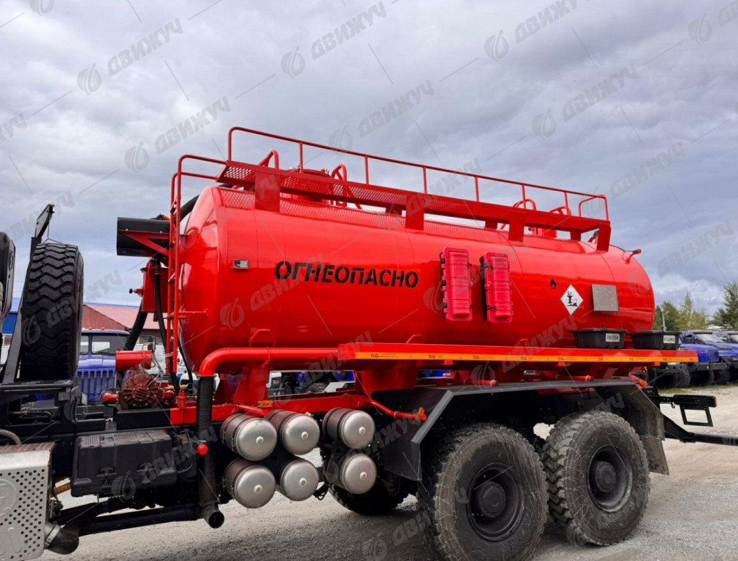АКН-12 на шасси Shacman X3000 6х6 (SX42586V385)