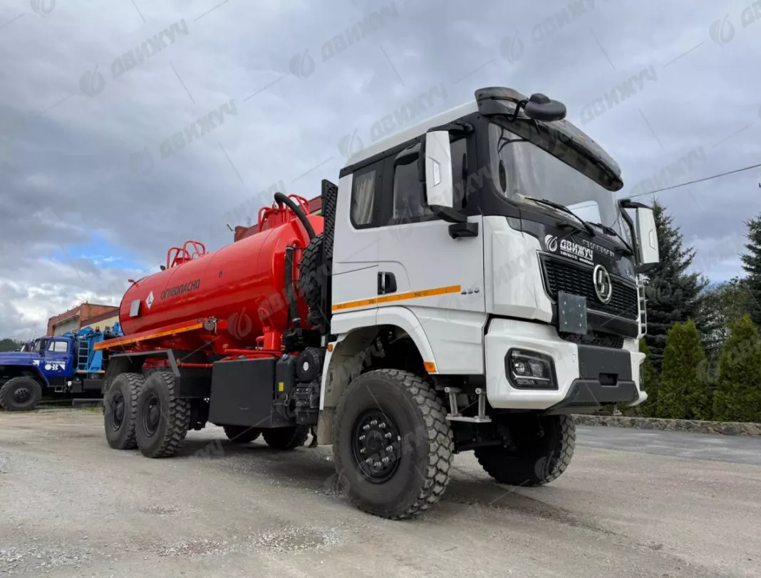 АКН-12 на шасси Shacman X3000 6х6 (SX42586V385)