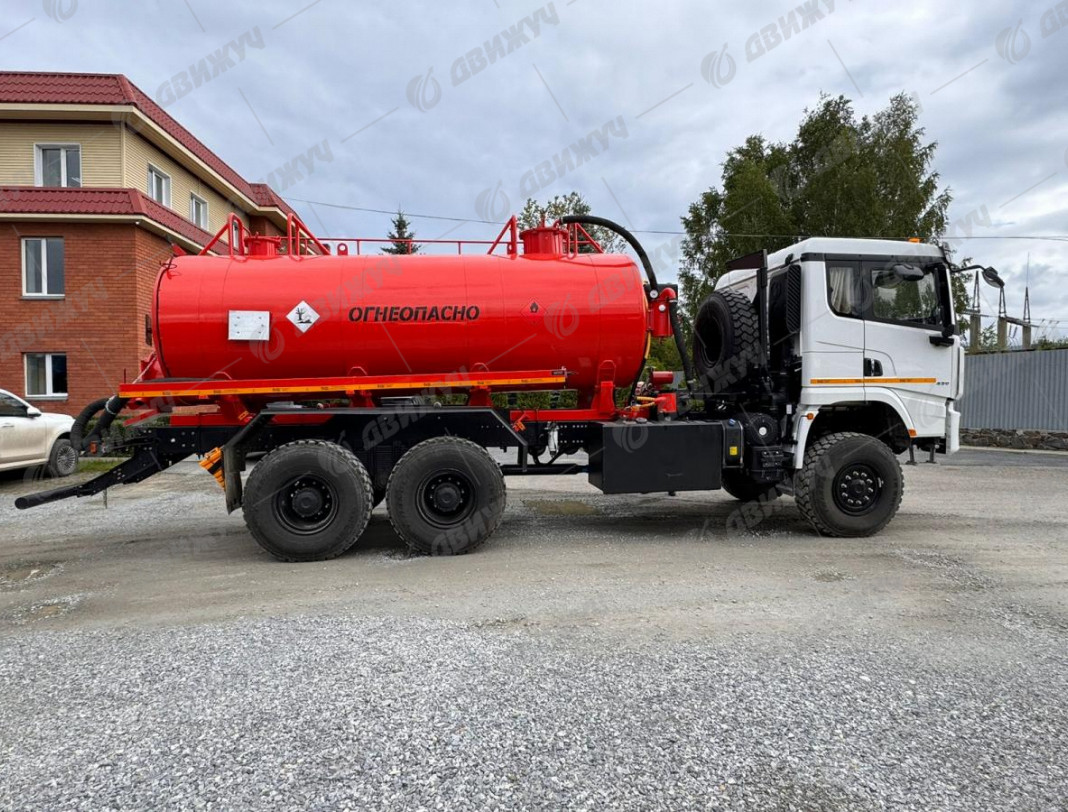 АКН-12 на шасси Shacman X3000 6х6 (SX42586V385)