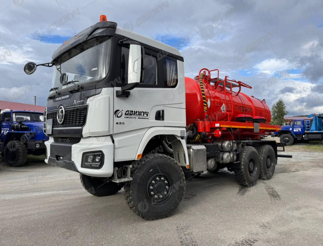 АКН-10 на шасси Shacman SX32586V385 