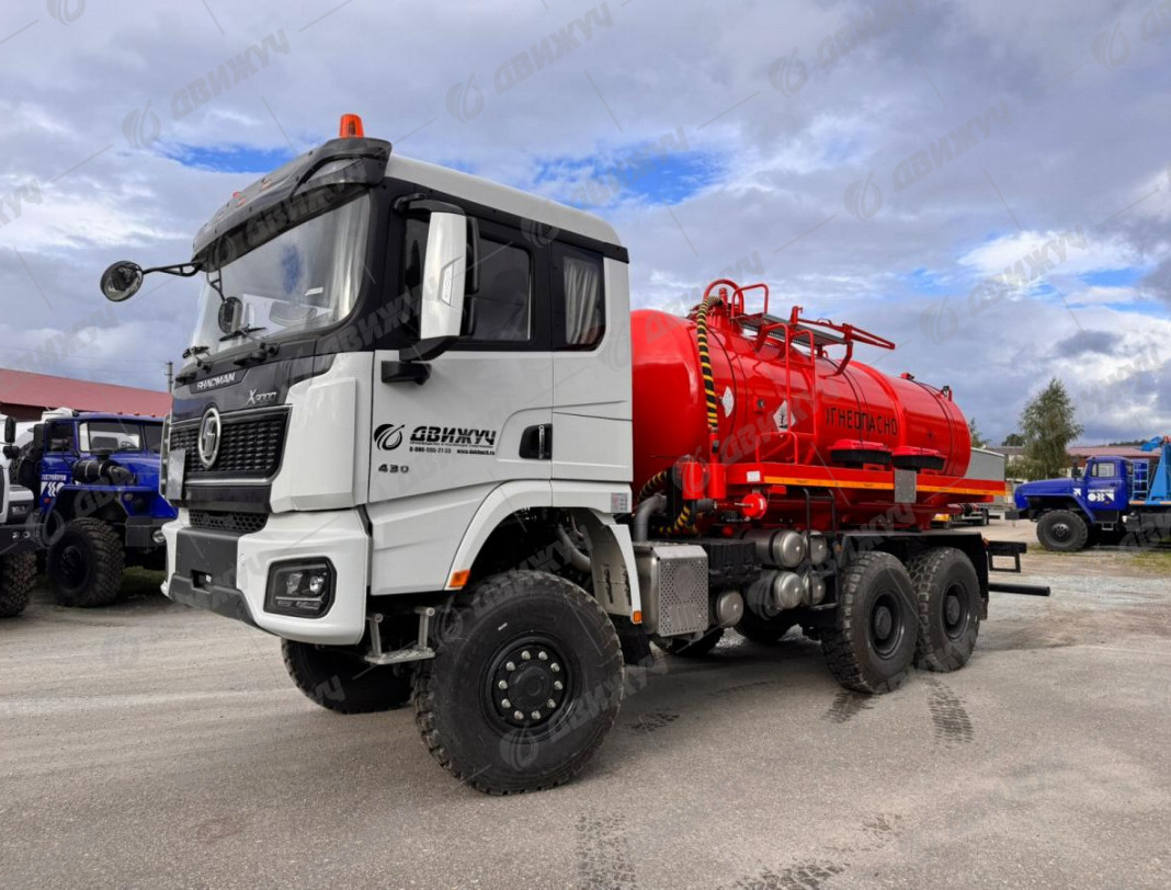АКН-10 на шасси Shacman SX32586V385 