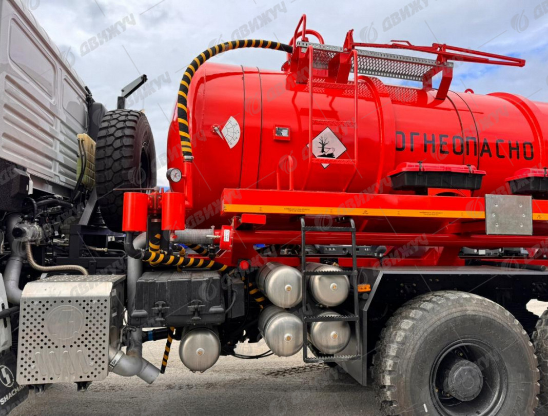 АКН-10 на шасси Shacman SX32586V385 