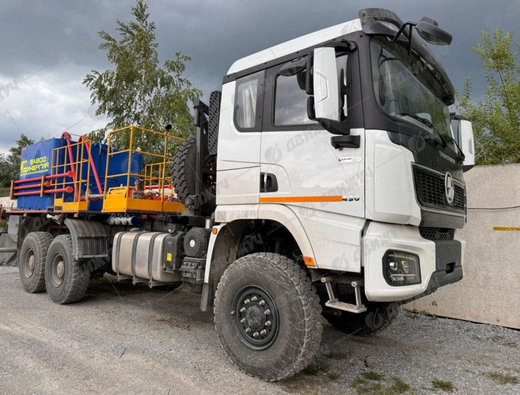 Цементировочный агрегат СИН-35 на шасси Shacman SX32586V385