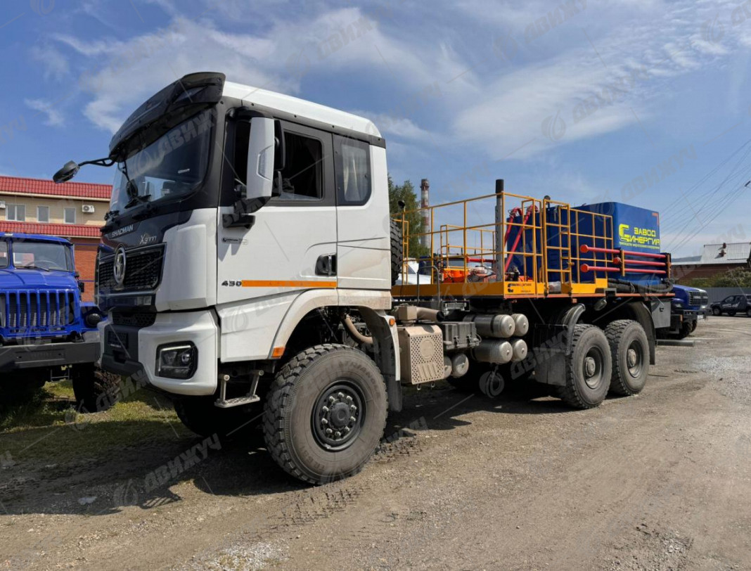 Цементировочный агрегат СИН-35 на шасси Shacman SX32586V385