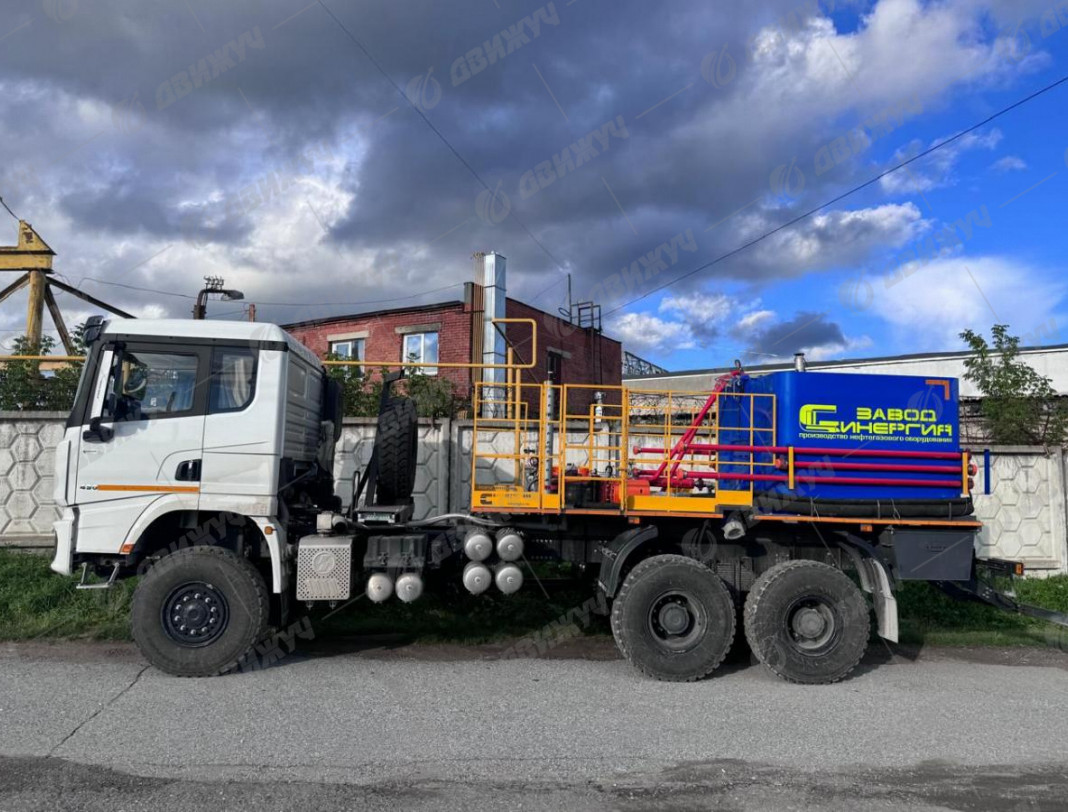 Цементировочный агрегат СИН-35 на шасси Shacman SX32586V385