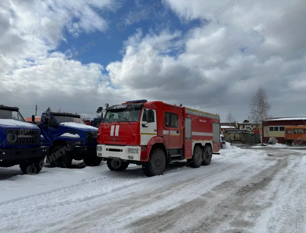 Автоцистерна пожарная АЦ-6,0-40 на шасси Камаз 43118