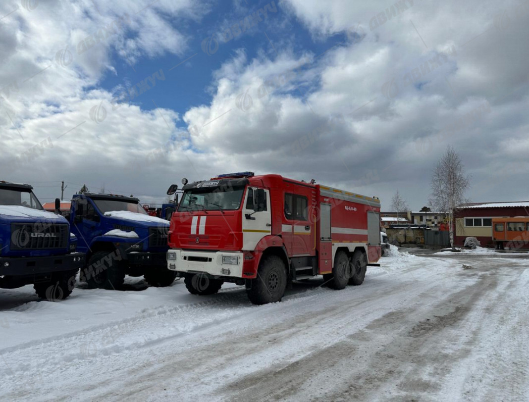 Автоцистерна пожарная АЦ-6,0-40 на шасси Камаз 43118