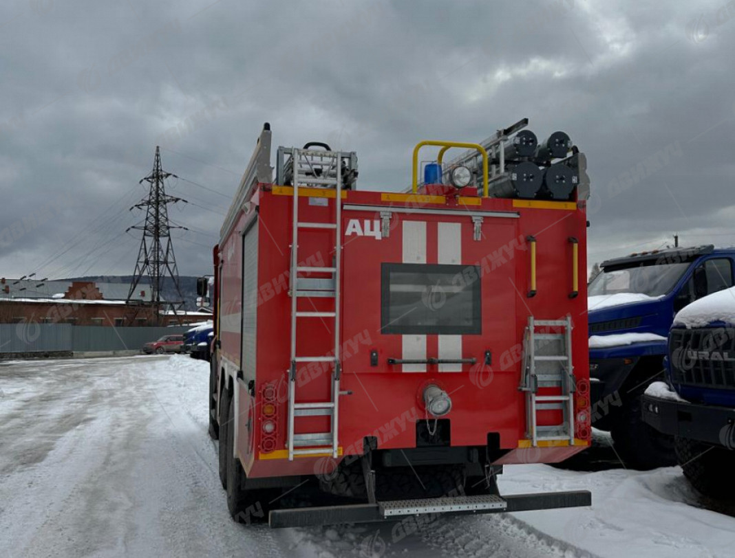 Автоцистерна пожарная АЦ-6,0-40 на шасси Камаз 43118