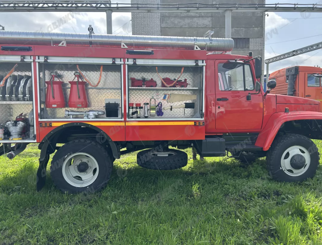 Автоцистерна пожарная АЦ-3,0-40 (33086) на шасси ГАЗ-33086