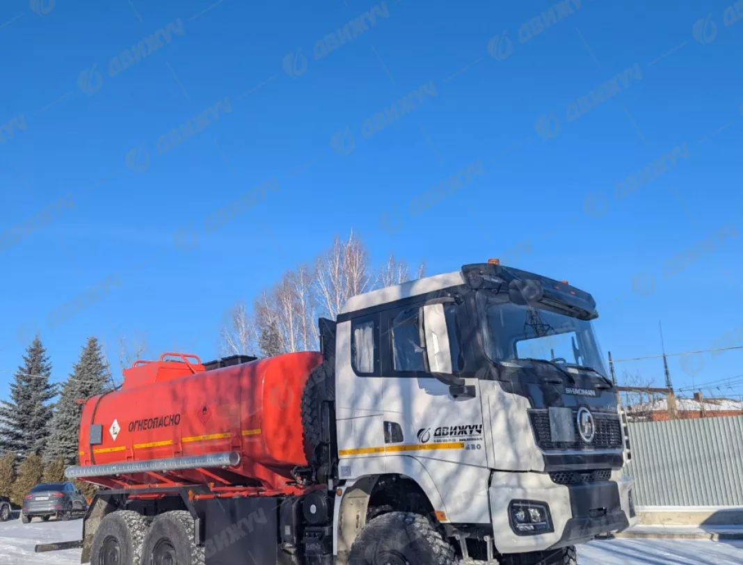 Автотопливозаправщик АТЗ-13 на шасси Shacman X3000