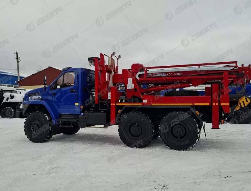 Бурильно-крановая машина БКМ с Kanglim KDC 5600 на шасси Урал NEXT 5557-72