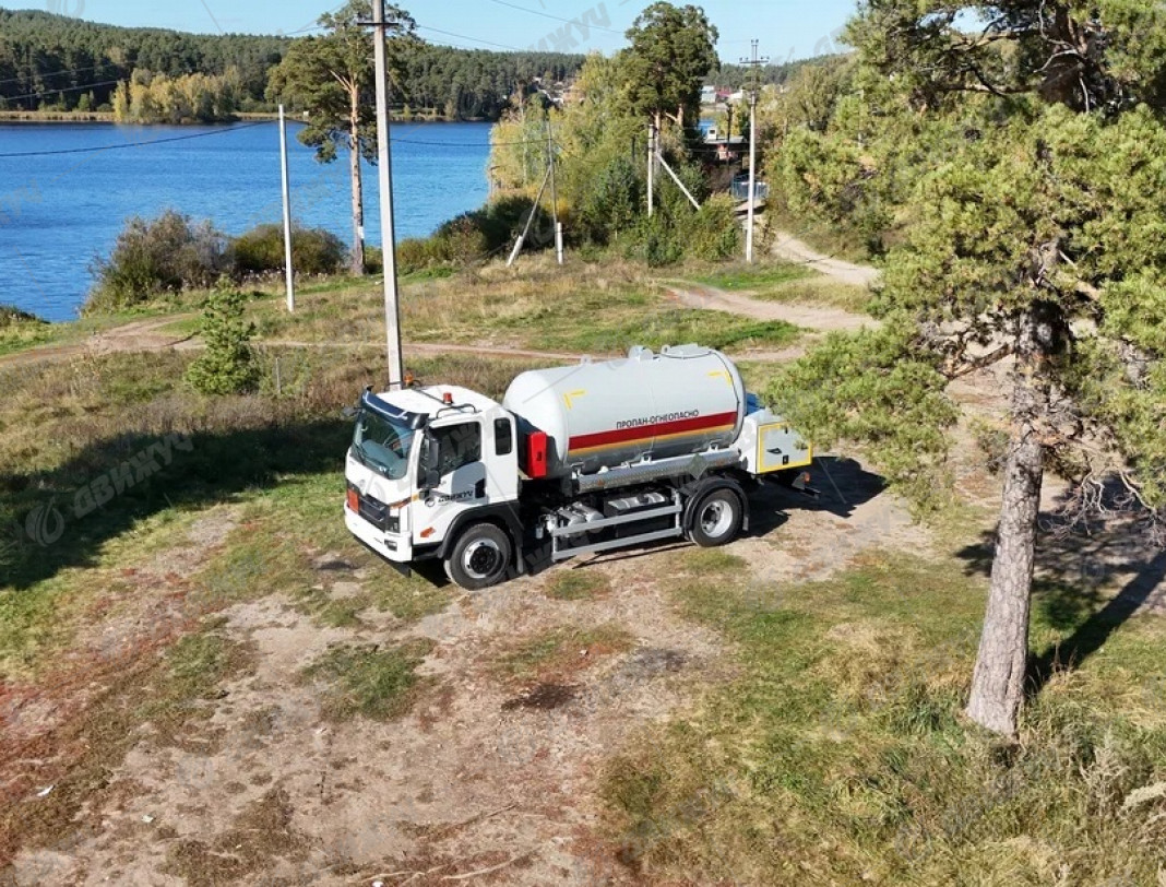 Газовоз АЦТ-7 на шасси DAYUN X120 Autoplead-X CGC1120B