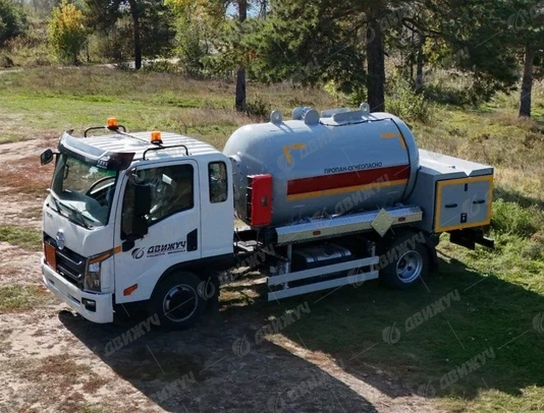 Газовоз АЦТ-4 на шасси DAYUN X60 XL-2030 CGC1060H