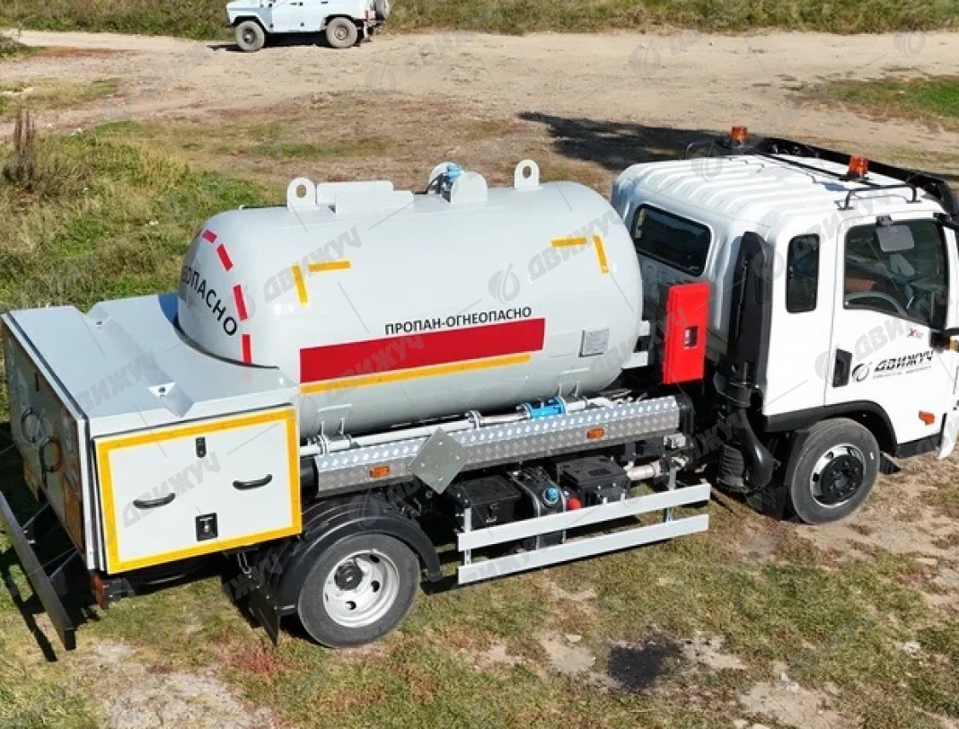 Газовоз АЦТ-4 на шасси DAYUN X60 XL-2030 CGC1060H
