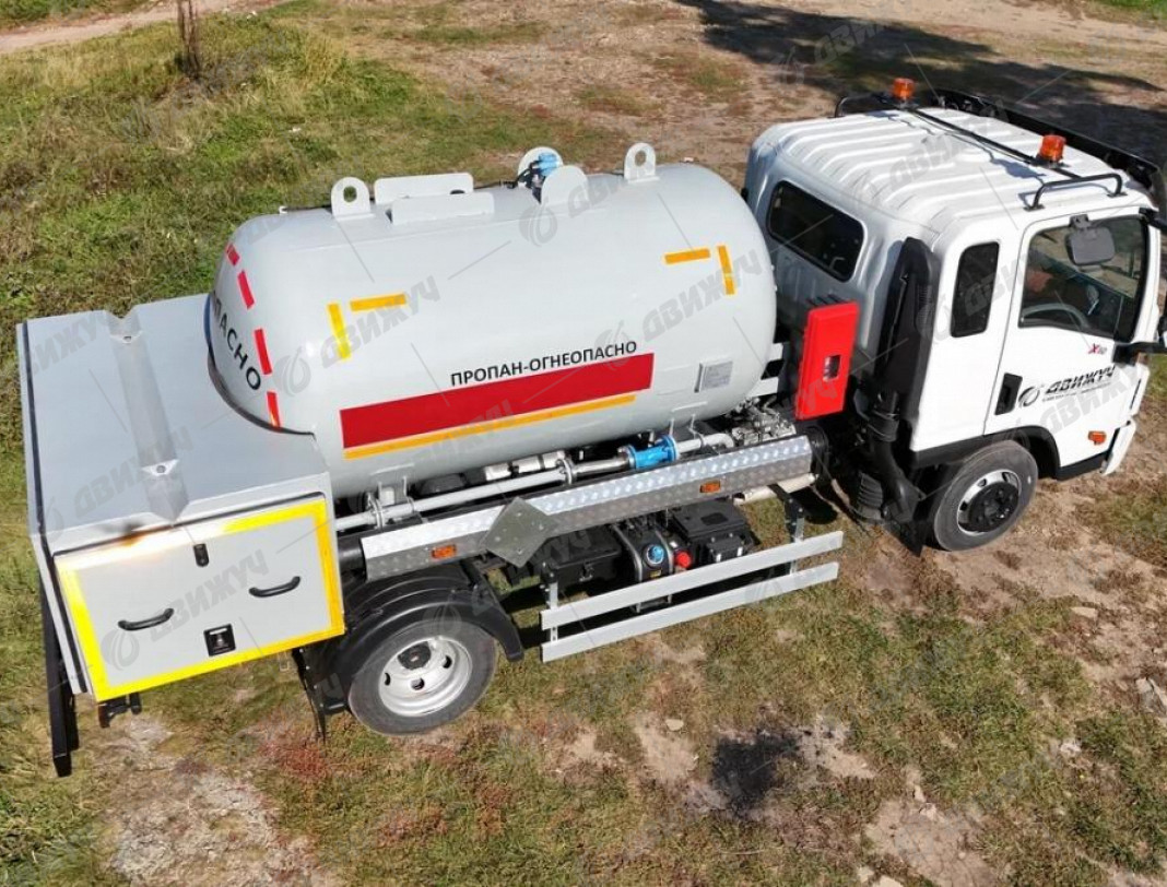 Газовоз АЦТ-4 на шасси DAYUN X60 XL-2030 CGC1060H