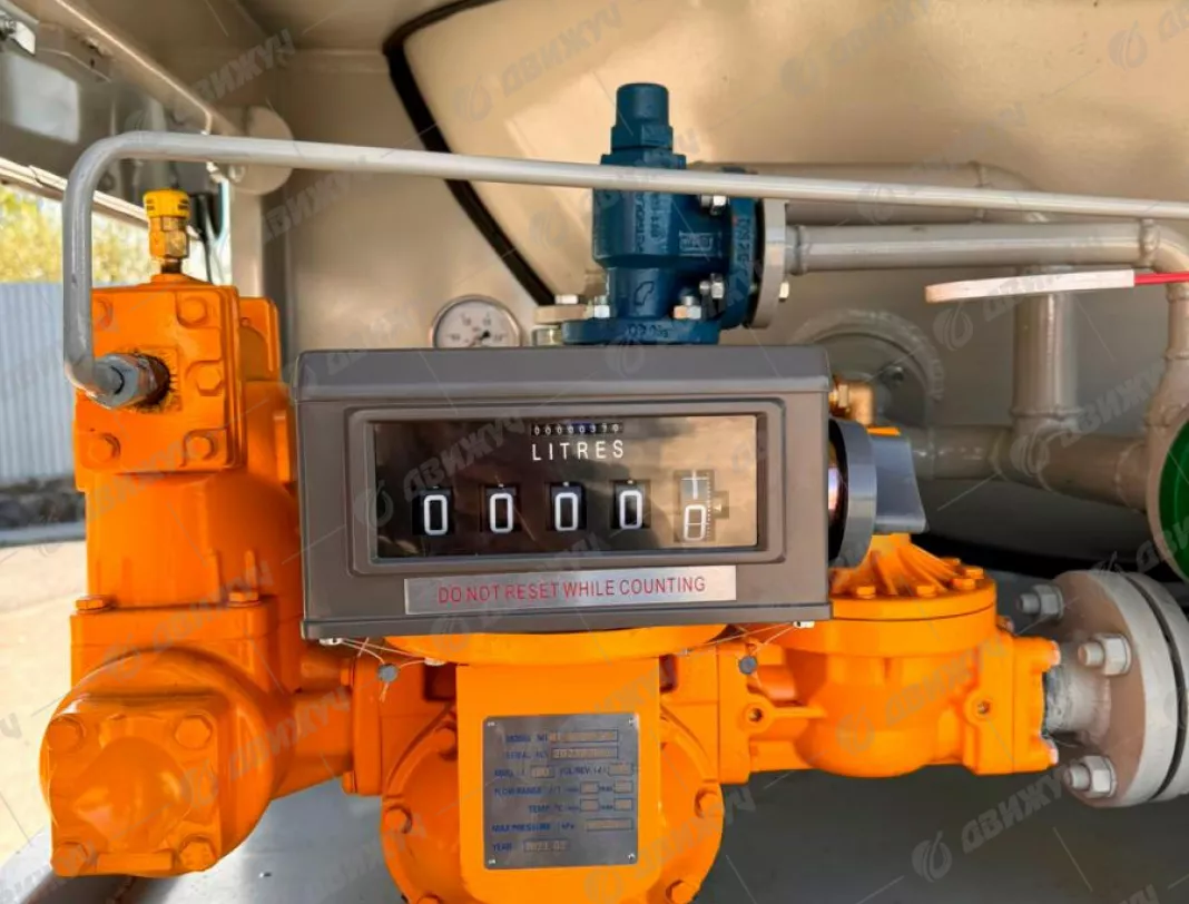 Газовоз АЦТ-20 на шасси КАМАЗ 65115