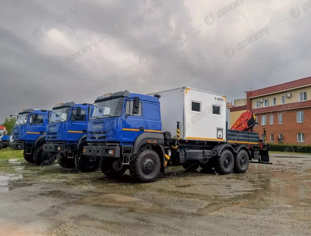 Передвижная ремонтная мастерская ПАРМ на шасси Урал 4320-80 с КМУ ИМ 150N