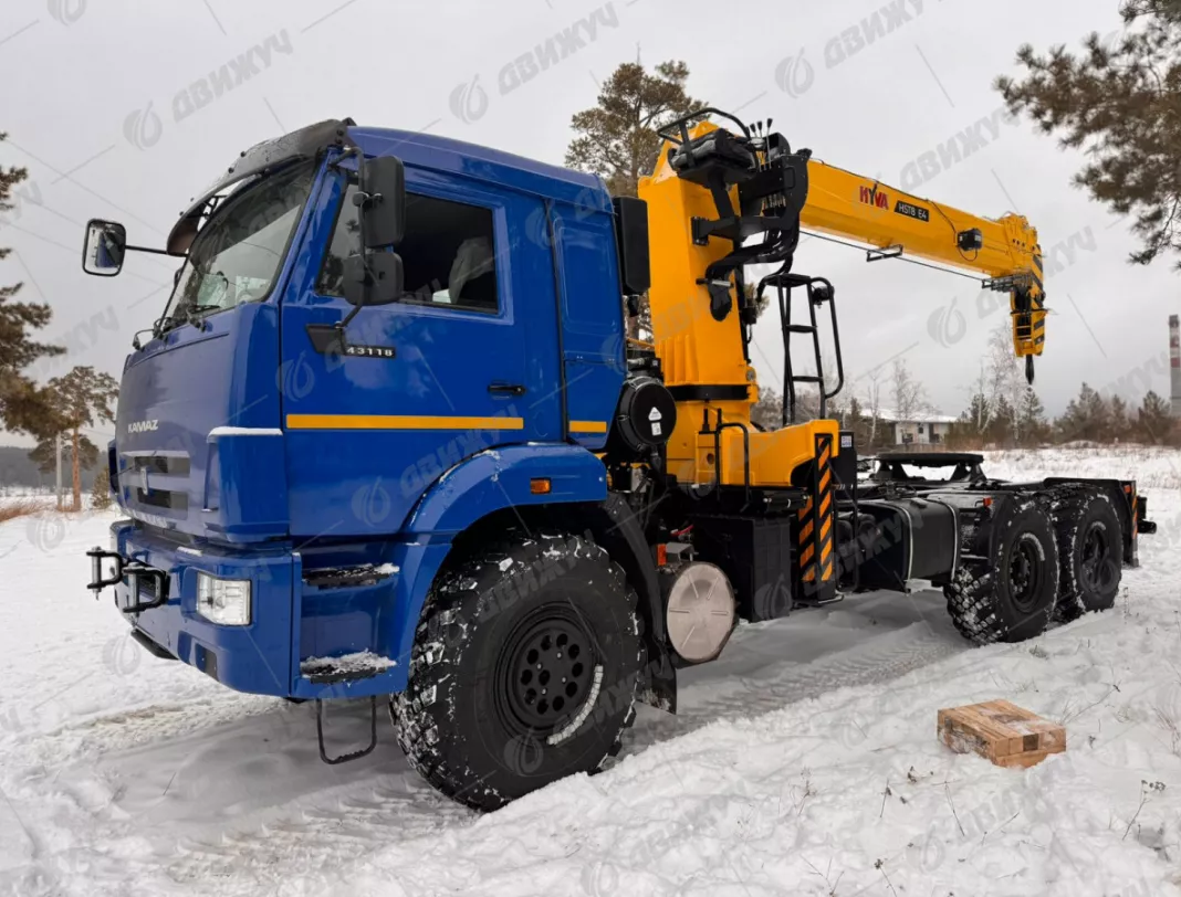 Седельный тягач КАМАЗ 43118-3090-76 (RR) с КМУ HYVA HST8E4