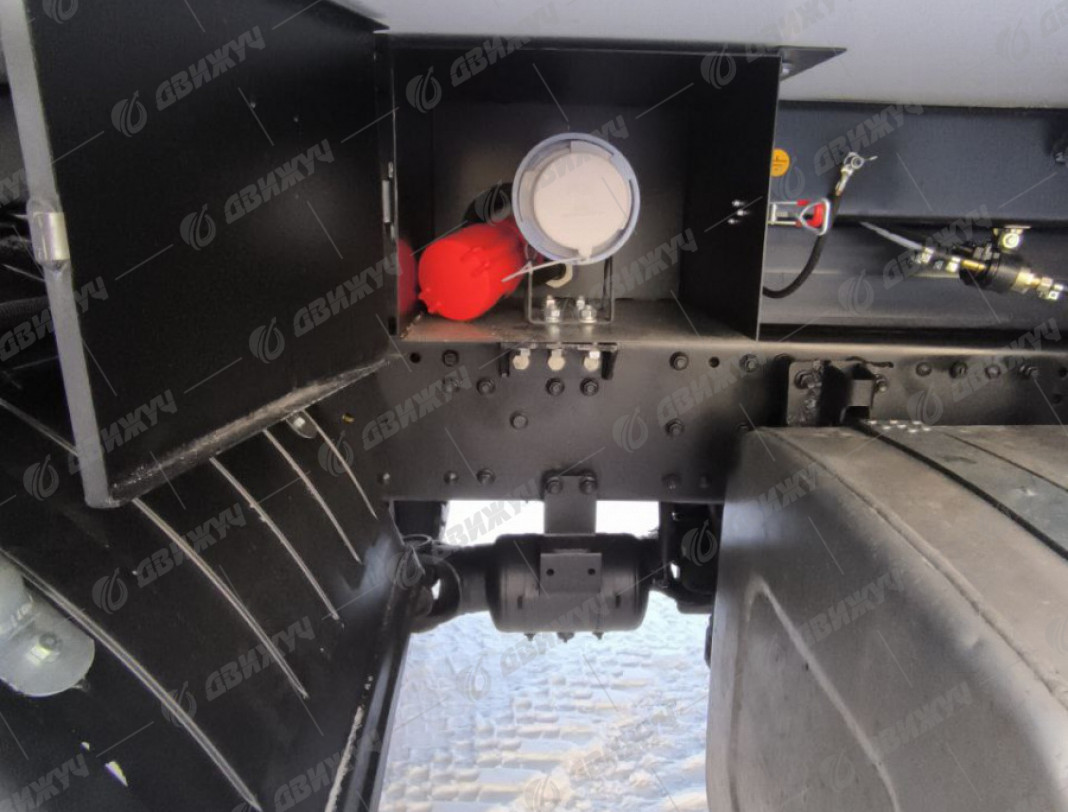 Передвижная ремонтная мастерская ПАРМ на шасси MAN с КМУ ИМ-95