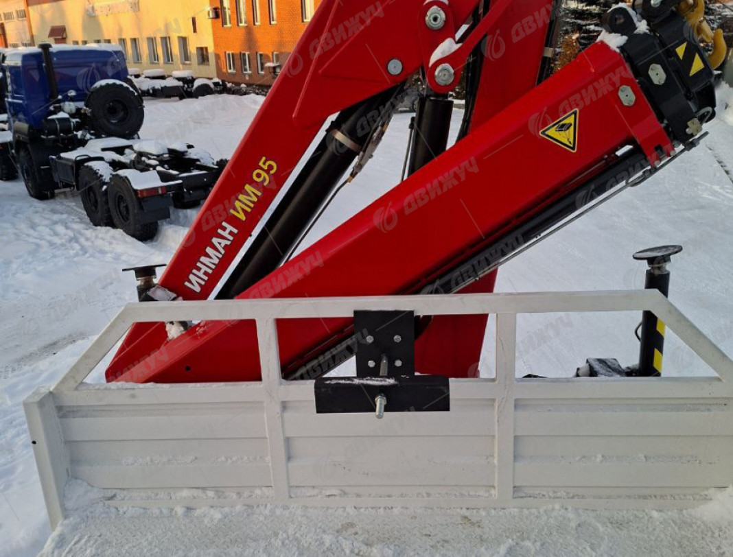 Передвижная ремонтная мастерская ПАРМ на шасси MAN с КМУ ИМ-95