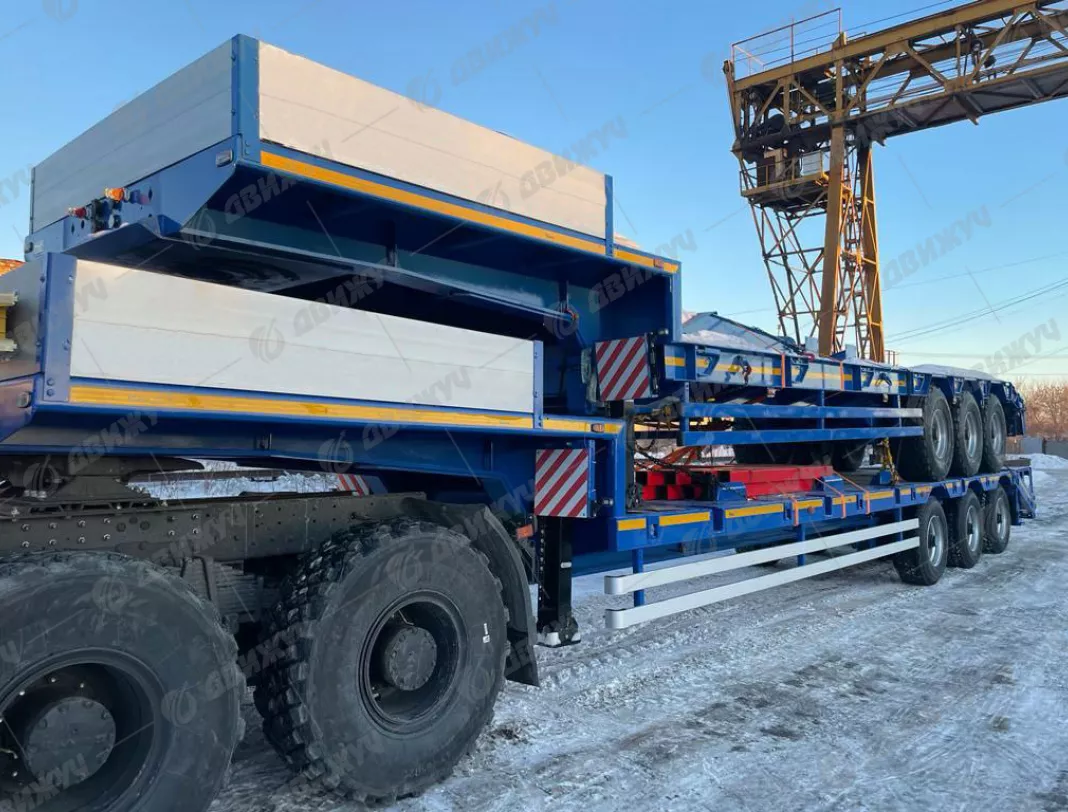 Полуприцеп – тяжеловоз  ЧМЗАП-99064-081-ККТГ