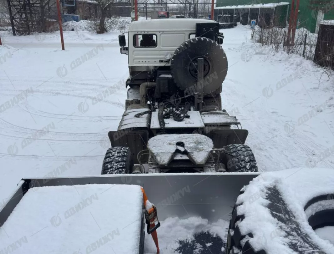 Полуприцеп-тяжеловоз ЧМЗАП 99903-0000041-КУ5 высокорамный
