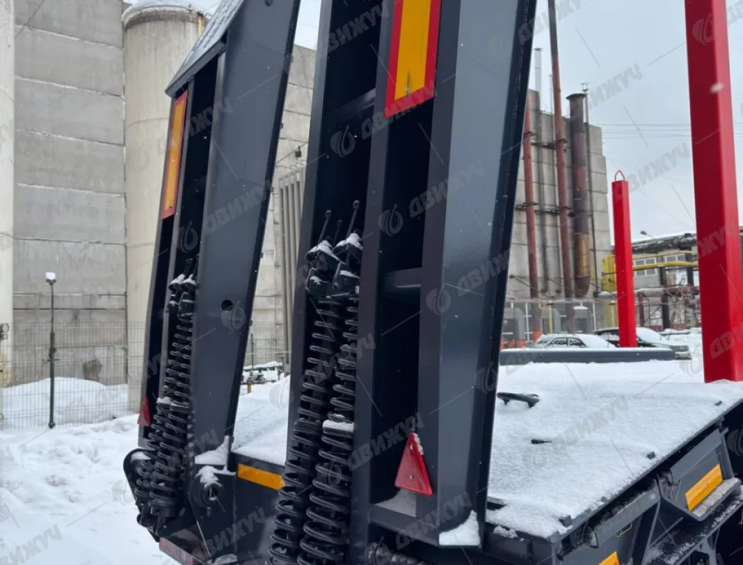 Полуприцеп-тяжеловоз ЧМЗАП 99903-0000041-КУ5 высокорамный