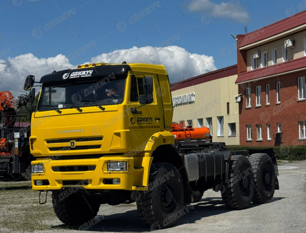 Седельный тягач КамАЗ 65221-6020-53