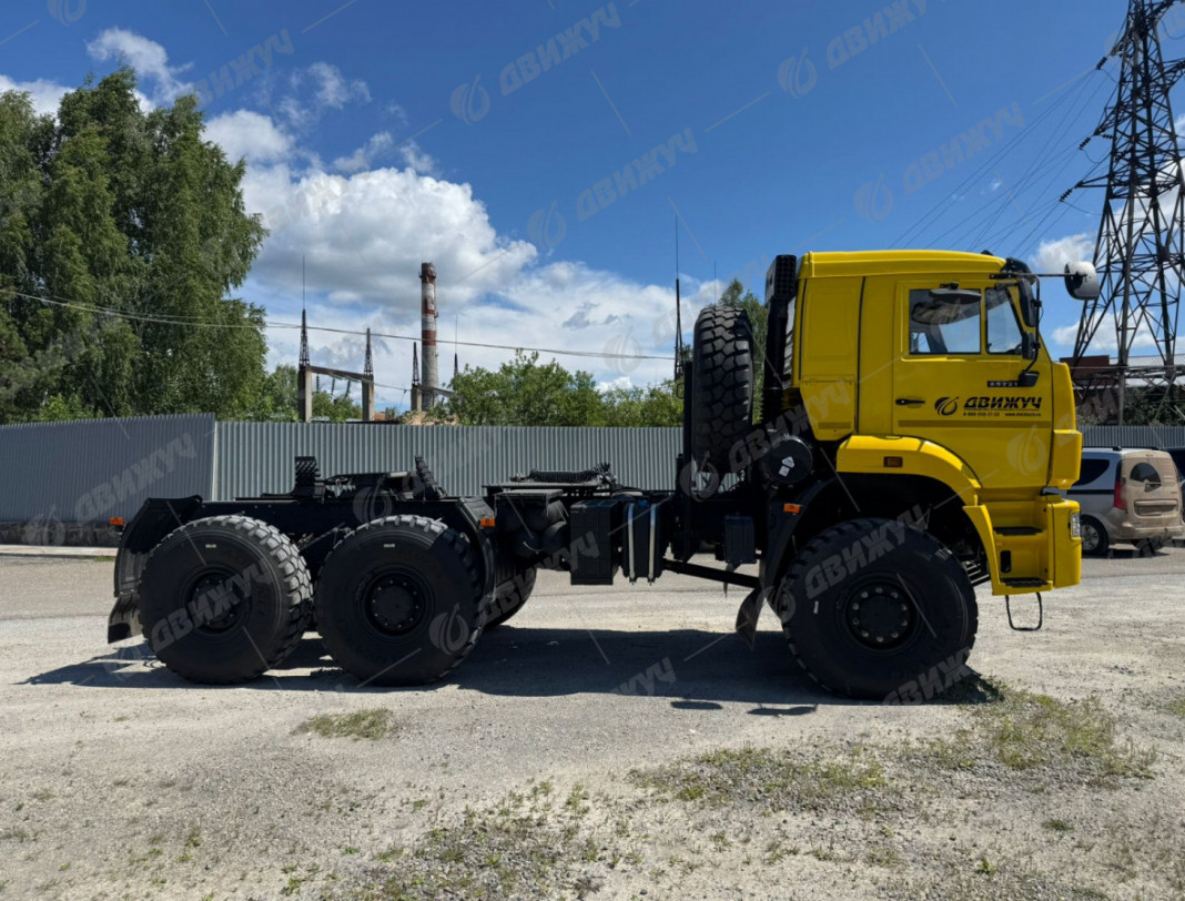 Седельный тягач КамАЗ 65221-6020-53