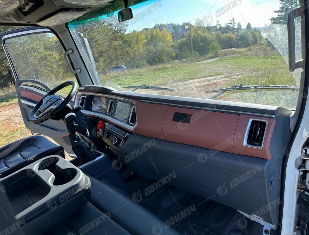 Газовоз АЦТ-4 на шасси DAYUN X60 XL-2030 CGC1060H