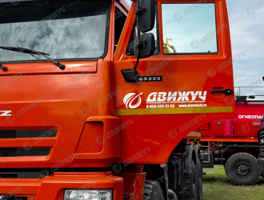 Вакуумная машина МВ-16 на шасси КАМАЗ 65222 (насос КО-510)
