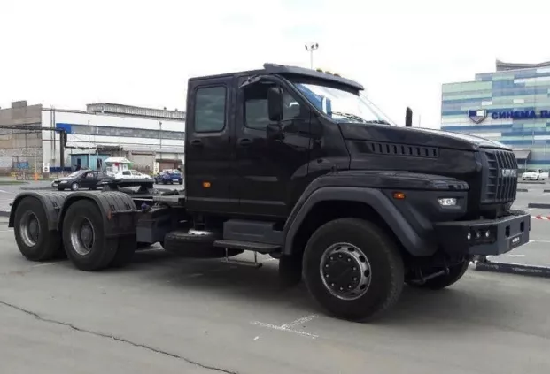 Седельный тягач Урал Next 7470-5511-01