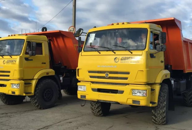 Самосвал на шасси КАМАЗ 43118