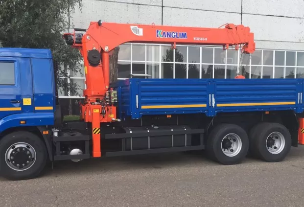 Бортовой КАМАЗ 65117 с КМУ Kanglim KS2056H (тросовый)