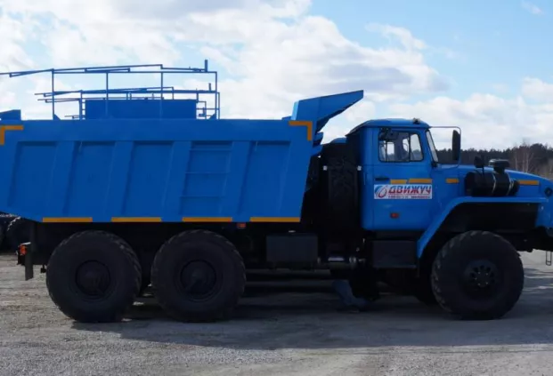 Самосвал-шламовоз Урал 55571 (капотный)