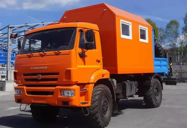 АРОК (Агрегат ремонта и обслуживания качалок) на шасси КАМАЗ 43502 с КМУ ИМ-50