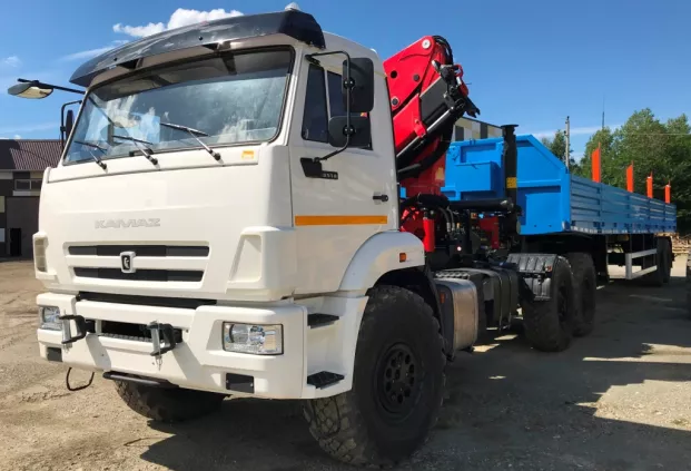 Седельный тягач на шасси КАМАЗ 43118-50 с КМУ Palfinger PK-23500А
