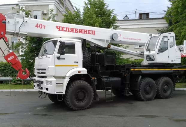Автокран Челябинец КС-65711-34 на шасси КАМАЗ 65222 (6х6)